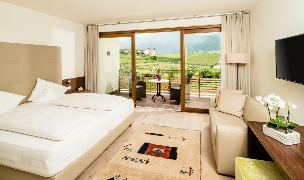 Hotel Girlanerhof Appiano Sulla Strada Del Vino Bilik gambar