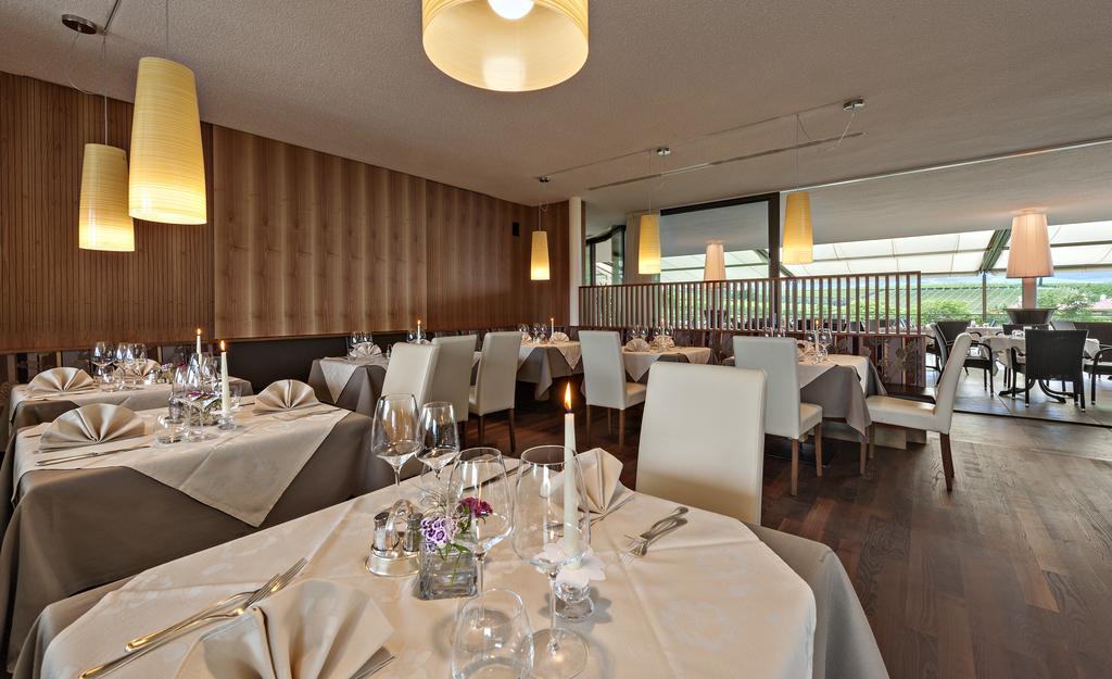 Hotel Girlanerhof Appiano Sulla Strada Del Vino Luaran gambar